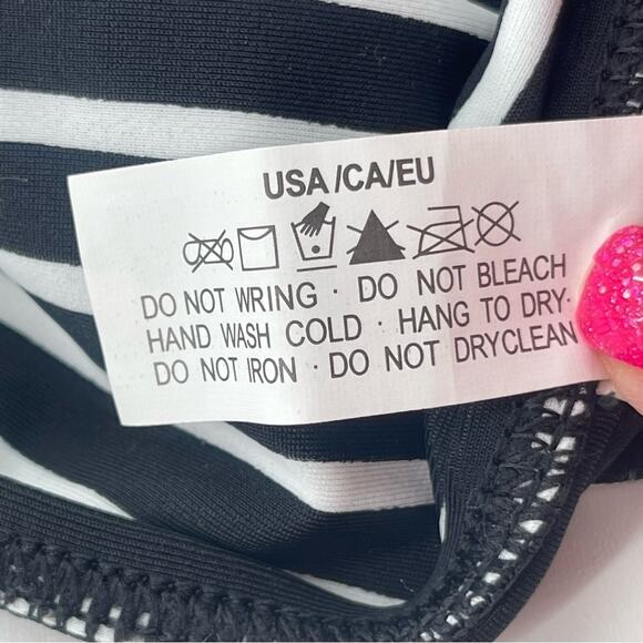 COCOSHIP Black White Striped Balancing Act Vintage Backless Bather Swimsuit 3X - Picture 12 of 14